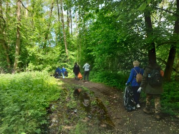 Wiosenne Sprzątanie Rawki 2025 - relacja, 