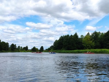 Zakończenie roku szkolnego w kajaku na Warcie, 